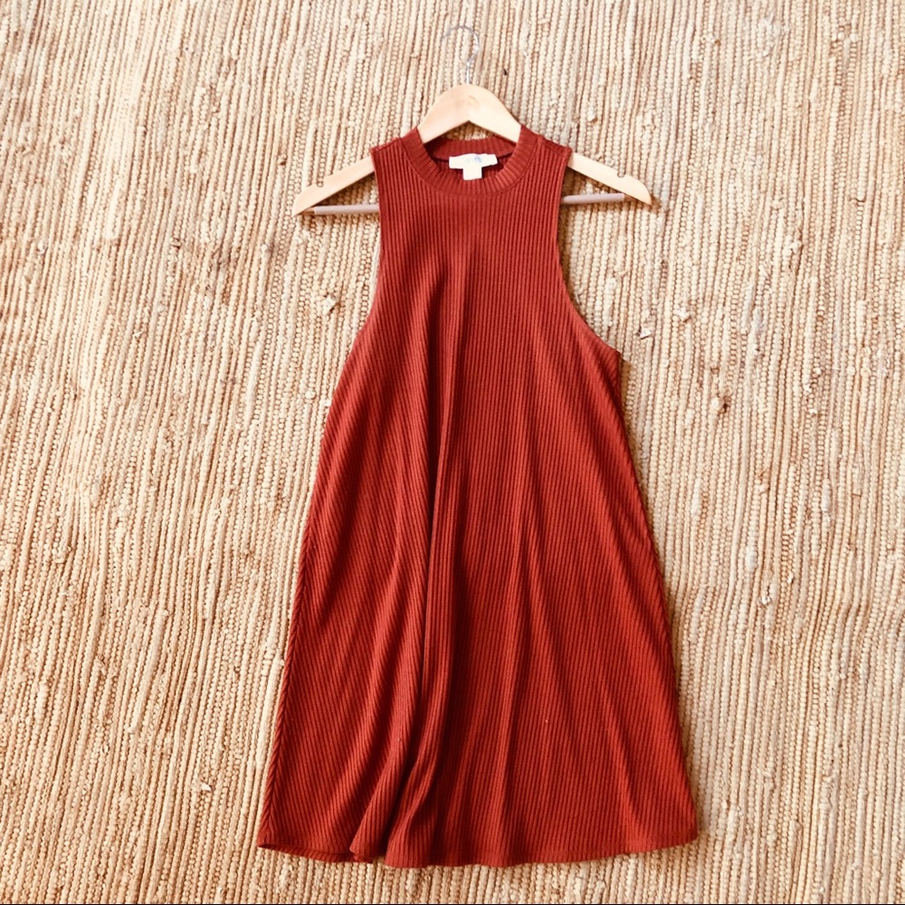 Burnt orange sleeveless dress